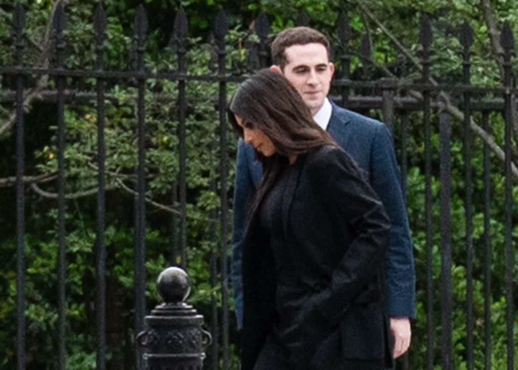 TV personality Kim Kardashian is seen entering the grounds of the White House TV personality Kim Kardashian is seen entering the grounds of the White House