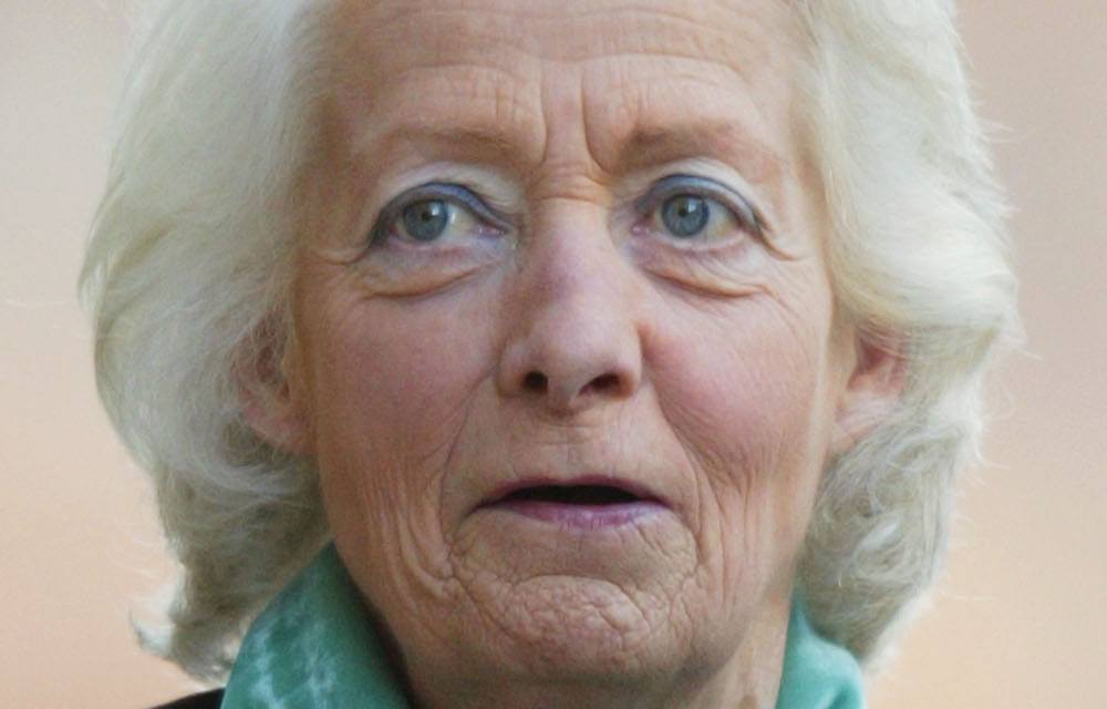 Frances Shand Kydd, the mother of the late Diana, Princess of Wales