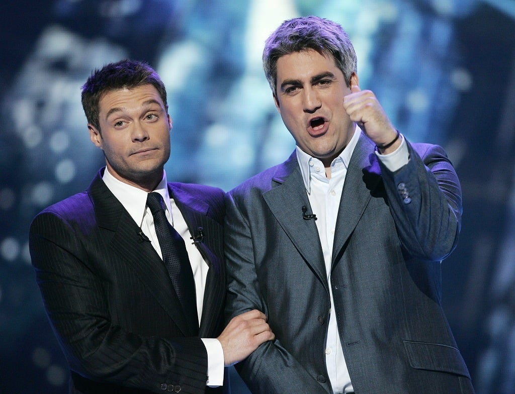 American Idol winner Taylor Hicks and host Ryan Seacrest performs