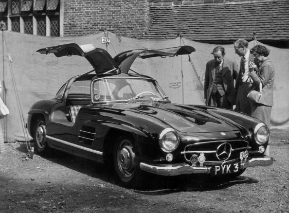 A 300 SL Mercedes-Benz 1955 gull-wing car with the doors in the open position