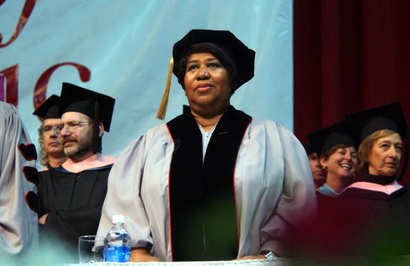 Aretha Franklin appears at Berklee College of Music commencement May 13, 2006