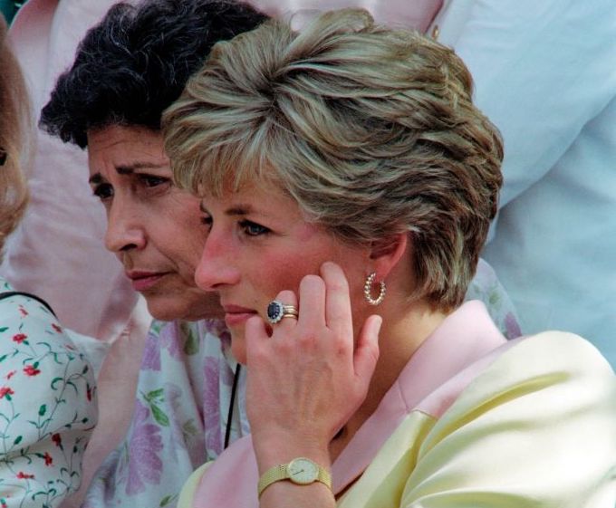 10 Things Princess Diana Got to Keep After Her Divorce