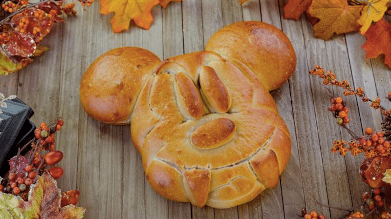 Disneyland Halloween Food Guide Halloween food disneyland