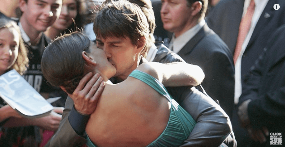 Tom Cruise kissing Katie Holmes on the red carpet