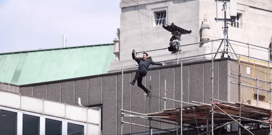 Tom Cruise doing stunts for Mission: Impossible - Fallout Tom Cruise doing stunts for Mission: Impossible - Fallout