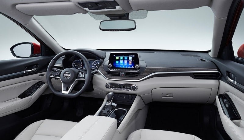 2019_Nissan_Altima_Photo_13.jpg