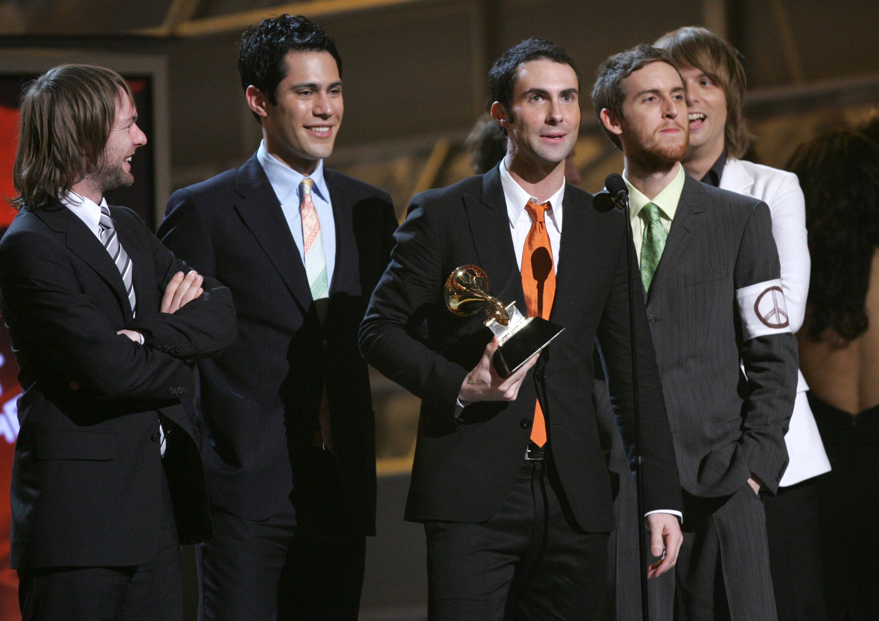Maroon 5 accepts the award for Best New Artist