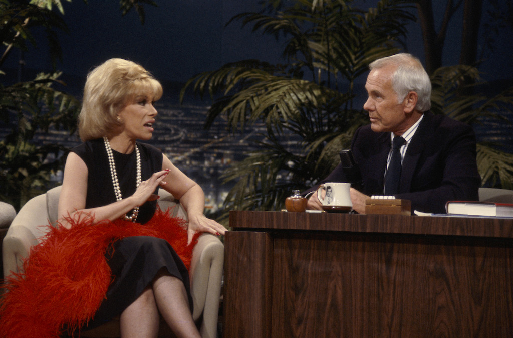 Joan Rivers with host Johnny Carson in 1986