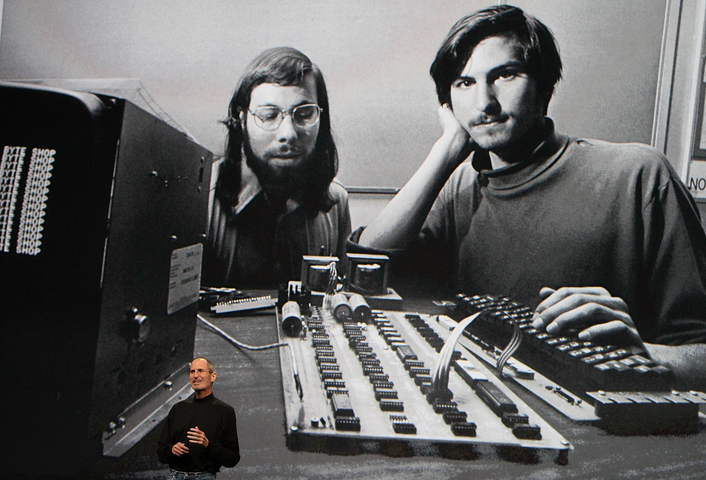 Steve Jobs Steve Wozniak Steve Jobs Steve Wozniak