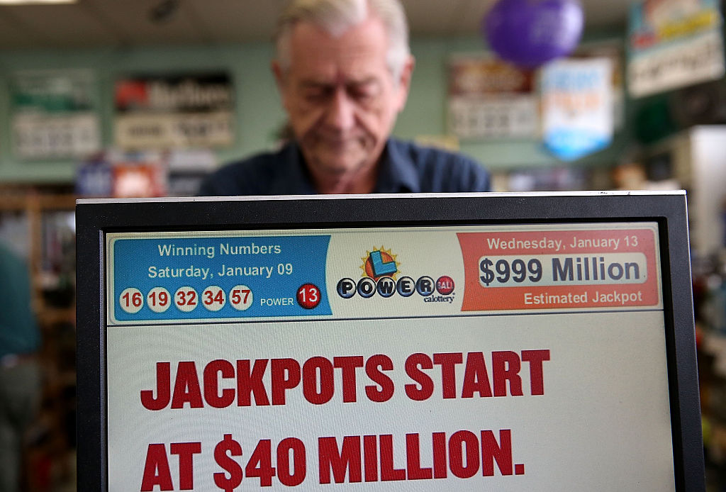 Computer screen shows Powerball lottery information