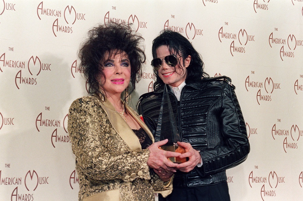 Michael Jackson with Elizabeth Taylor Michael Jackson with Elizabeth Taylor