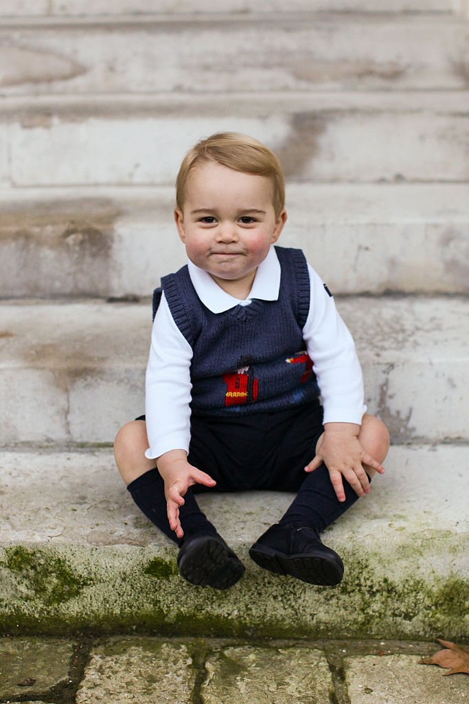 Prince George's Christmas photo