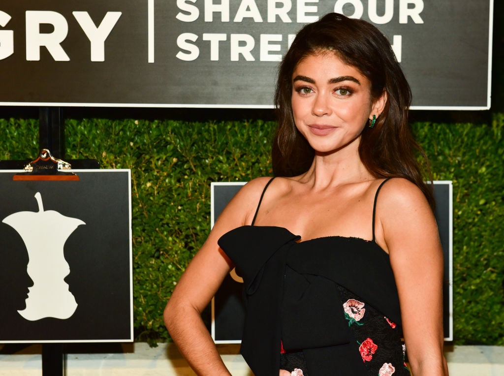 What Is The Net Worth Of Modern Family Actress Sarah Hyland