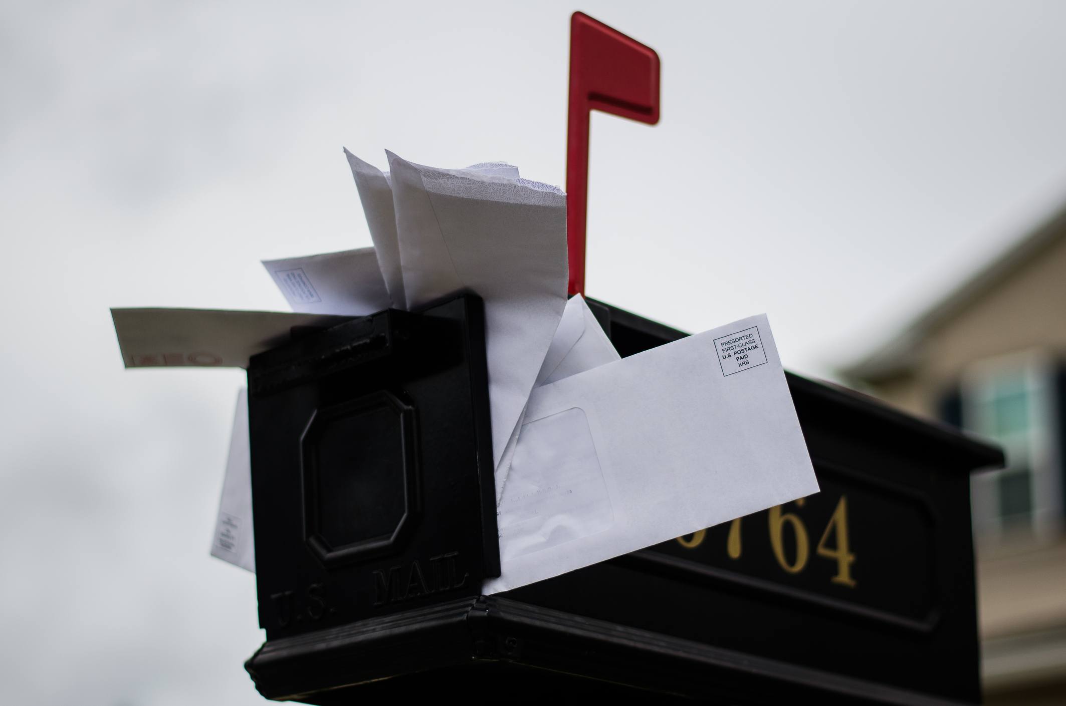 Overflow mailbox