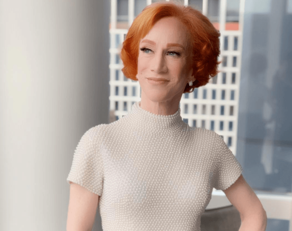 Kathy Griffin Reveals What She Was Paid for CNN’s ‘New Year’s Eve Live’ (and Who CNN Cut as a Possible Host)