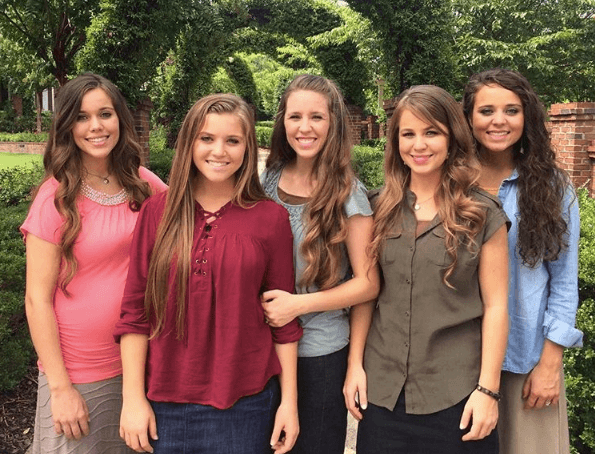 What Do the Duggars Do For a Living? These Are The Jobs They Have Now