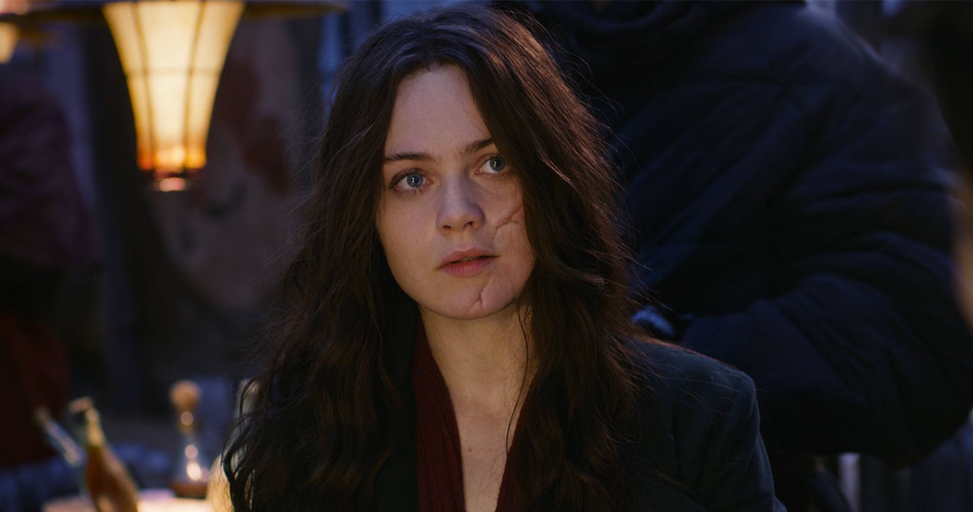 Hera Hilmar in Mortal Engines