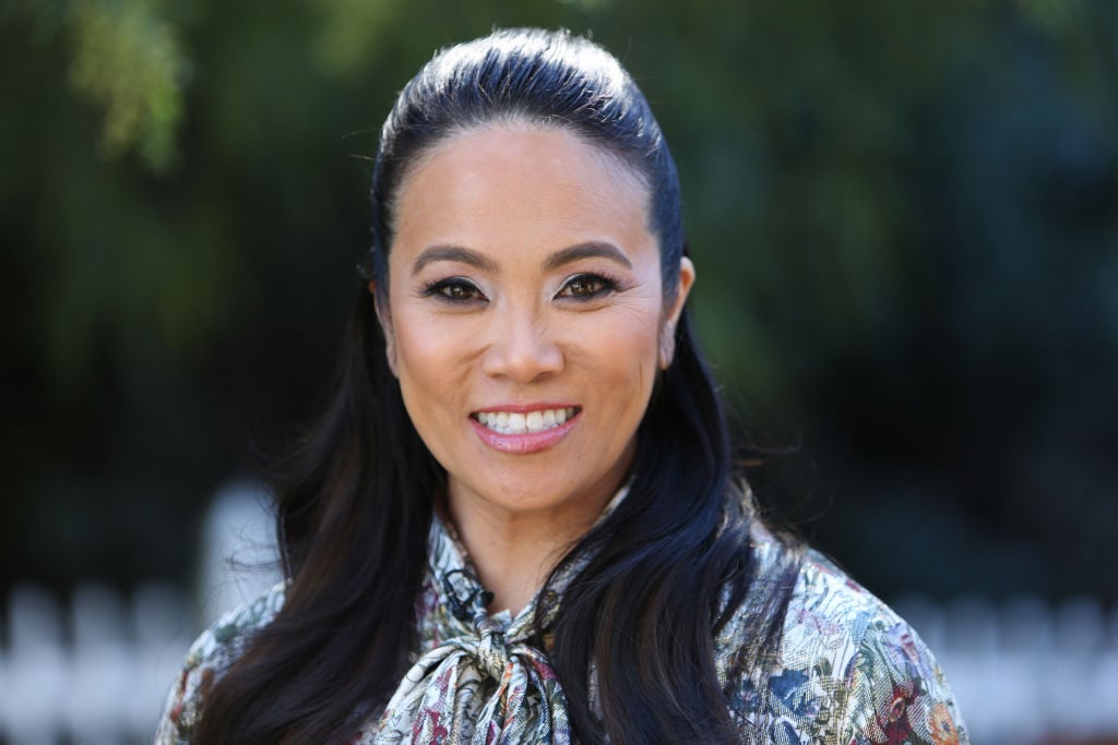 Auckland Til sandheden I hele verden Dr. Pimple Popper': Does Dr. Sandra Lee Pop Her Own Pimples?