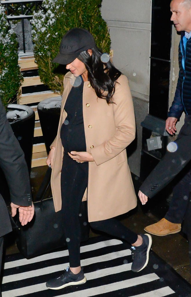 Meghan Markle leaving her hotel in NYC in athletic wear.