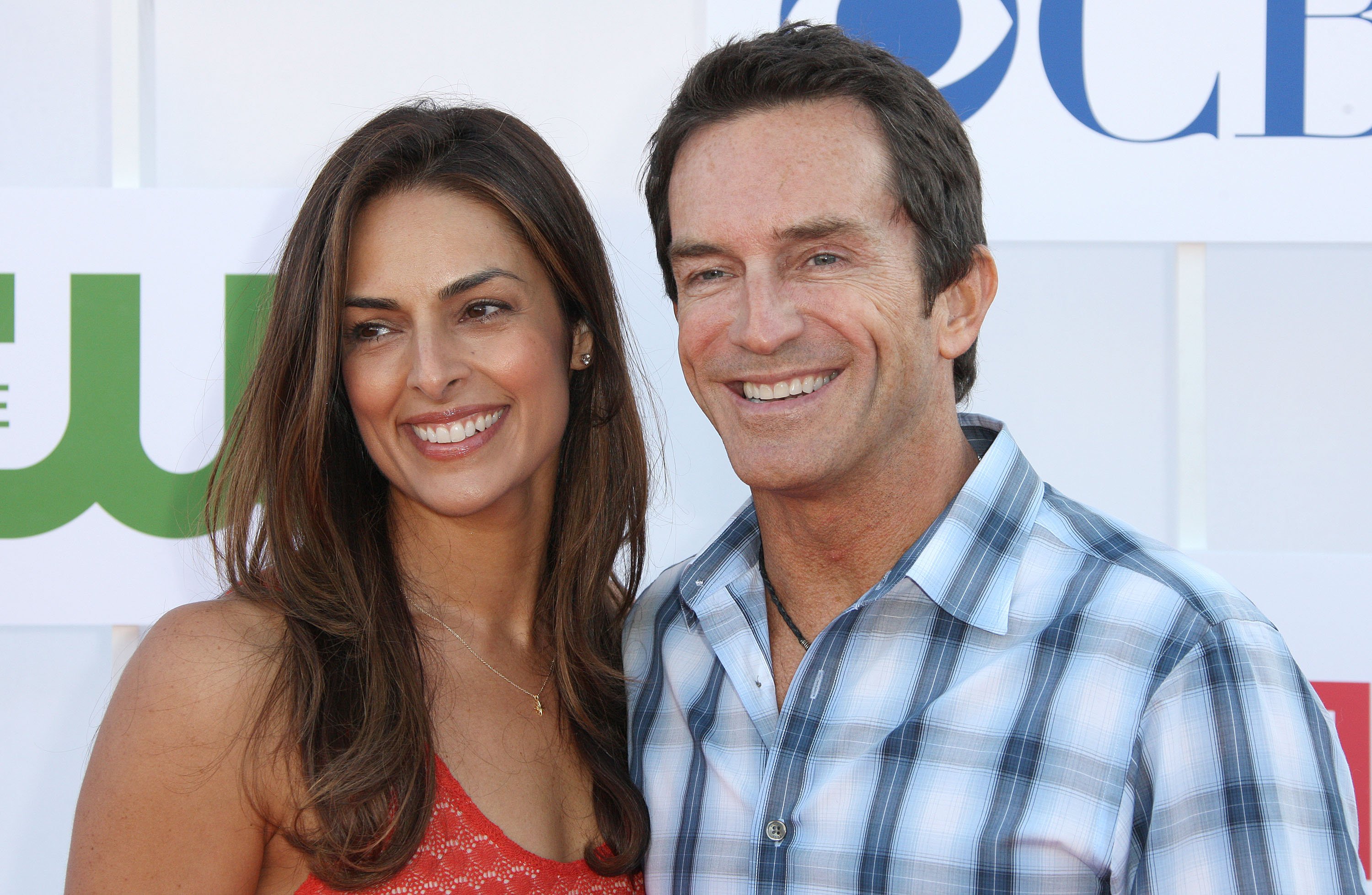 Television host Jeff Probst (R) and his wife Lisa Ann Russell