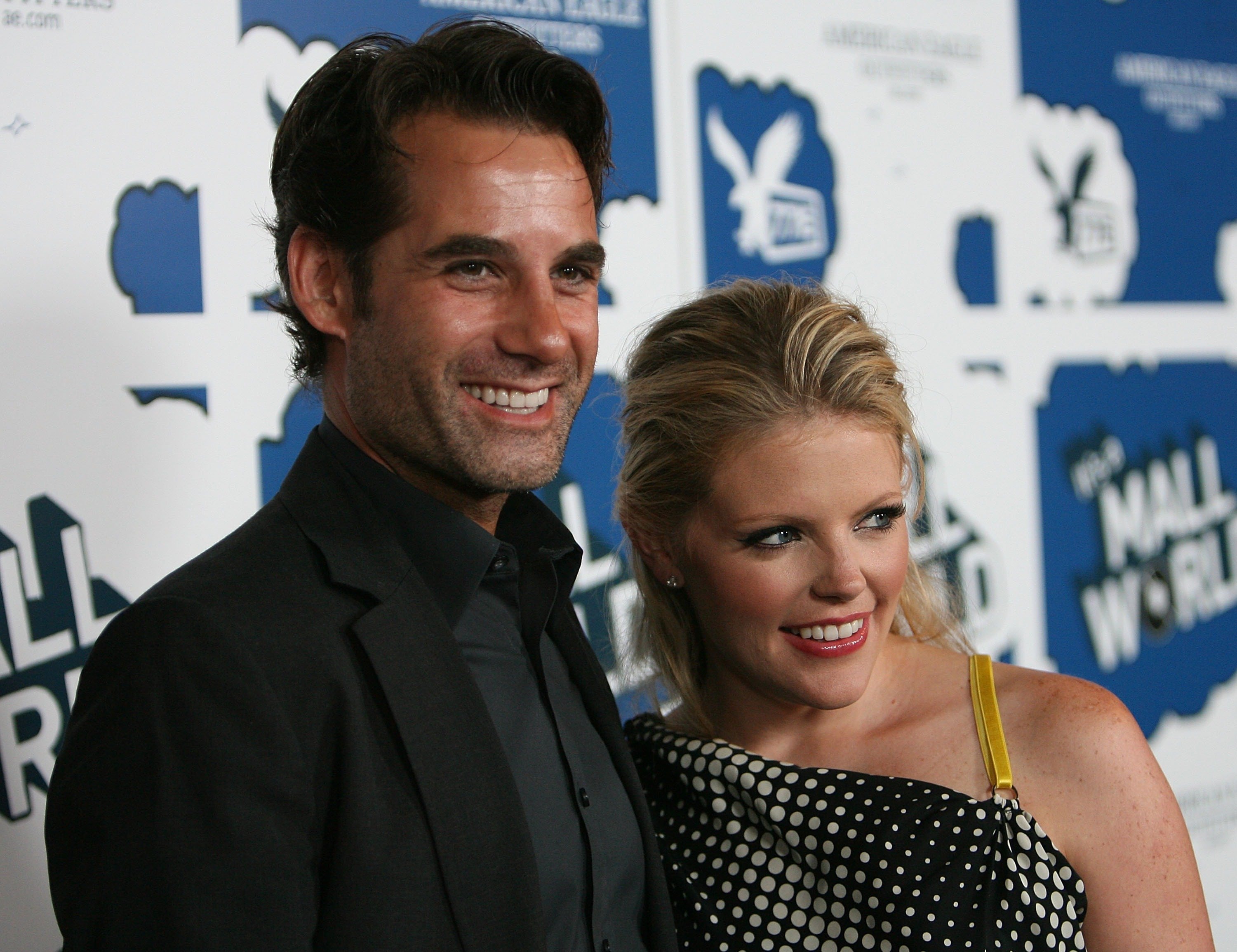 Adrian Pasdar and singer Natalie Maines