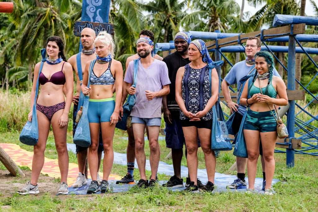 Survivor: Edge of Extinction cast