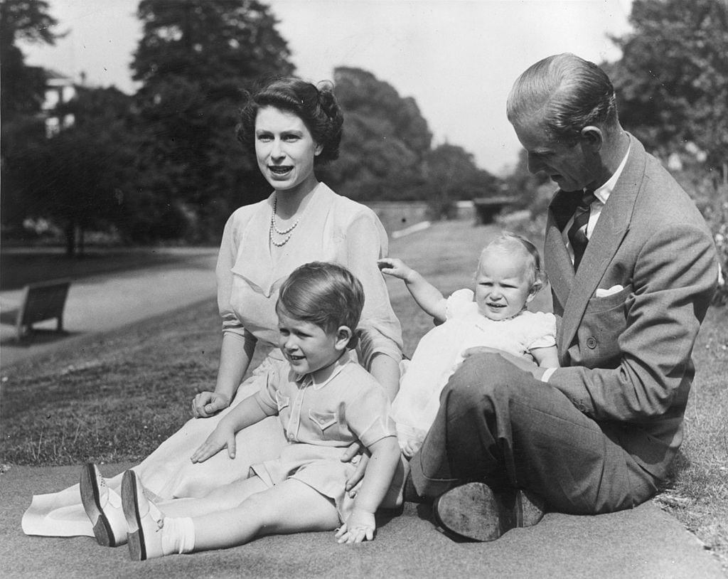 Queen Elizabeth and family