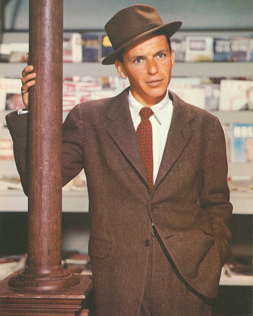 Frank Sinatra on set