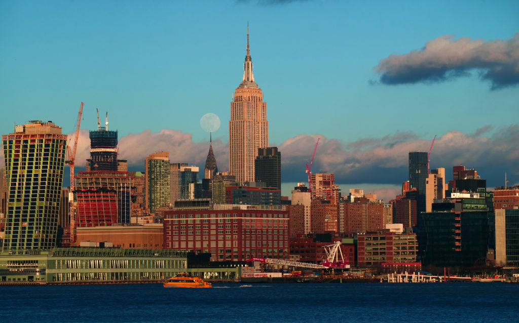 Manhattan city skyline