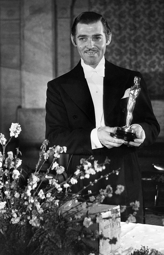 Clark Gable with his Oscar for 'It Happened One Night'