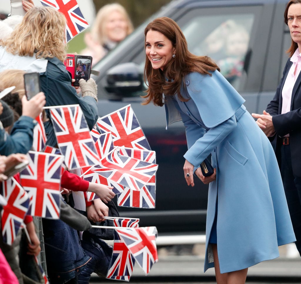 How Is Kate Middleton Handling Prince William’s Rumored Affair?