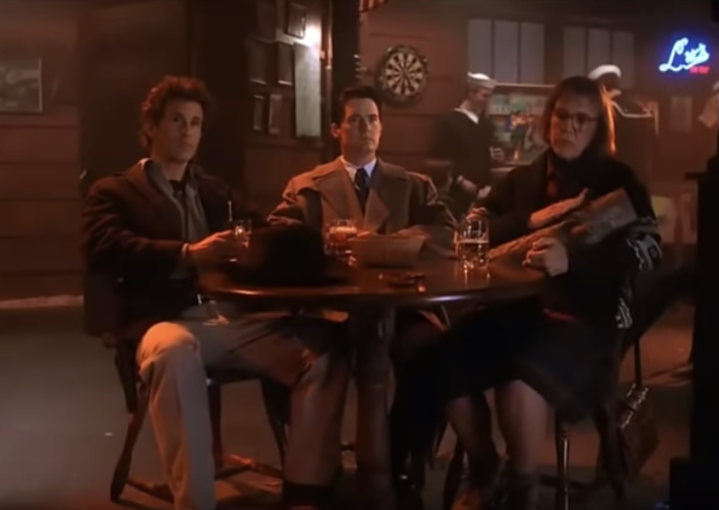Twin Peaks roadhouse