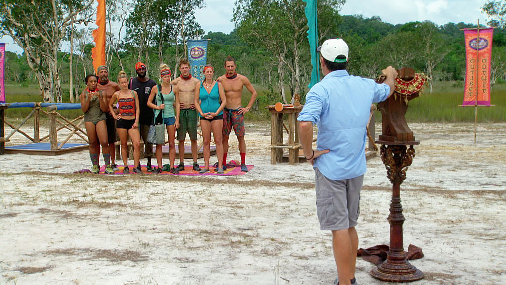 Jeff Probst addresses the remaining survivors before the start of the challenge