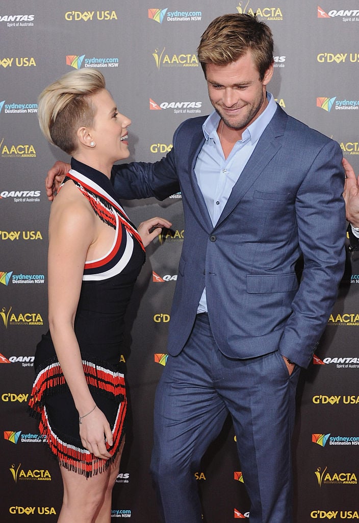 Scarlett Johansson and Chris Hemsworth