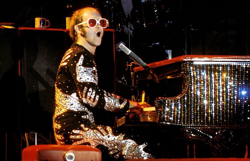 Did Elton John Have More No. 1 Hits Than the Rolling Stones?