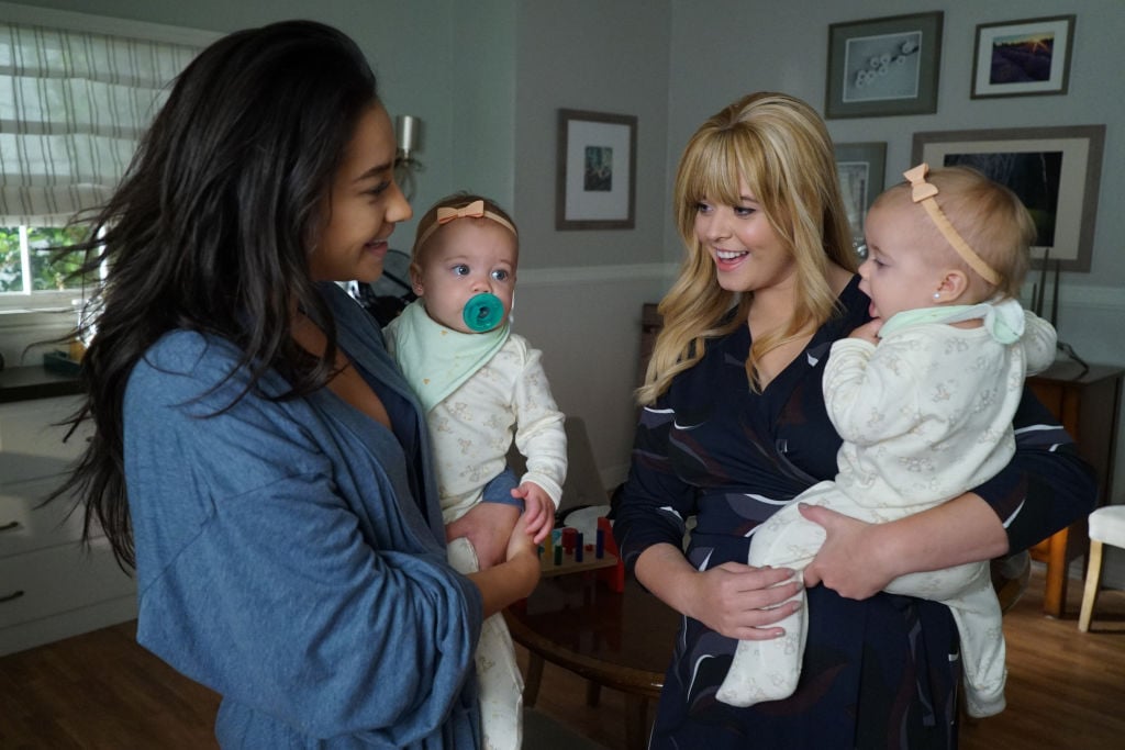 What Happened to Alison & Emily After the ‘Pretty Little Liars’ Finale?