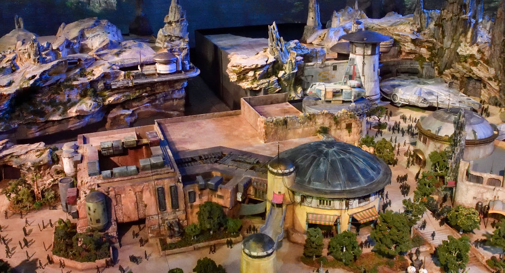 When Does ‘Star Wars: Galaxy’s Edge’ Open at Disneyland?