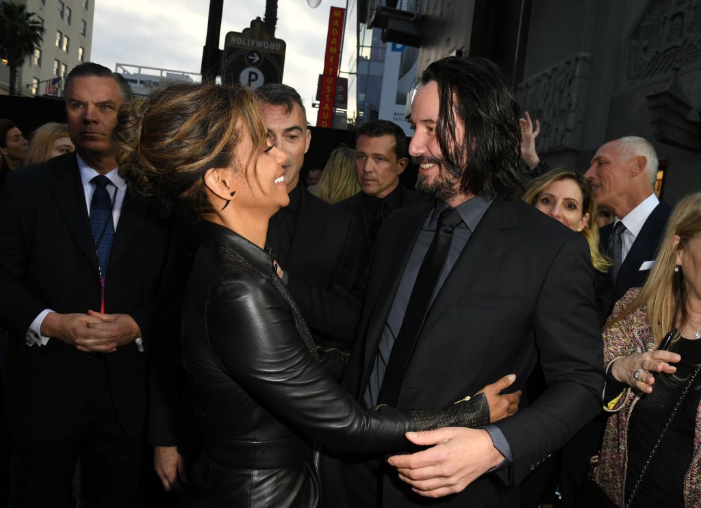 Halle Berry and Keanu Reeves 