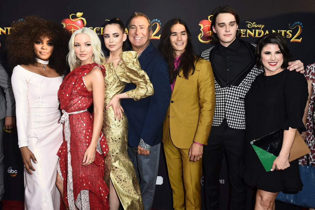 (L-R) China Anne McClain, Dove Cameron, Sofia Carson and Descendants cast | Image Group LA/Disney Channel via Getty Images