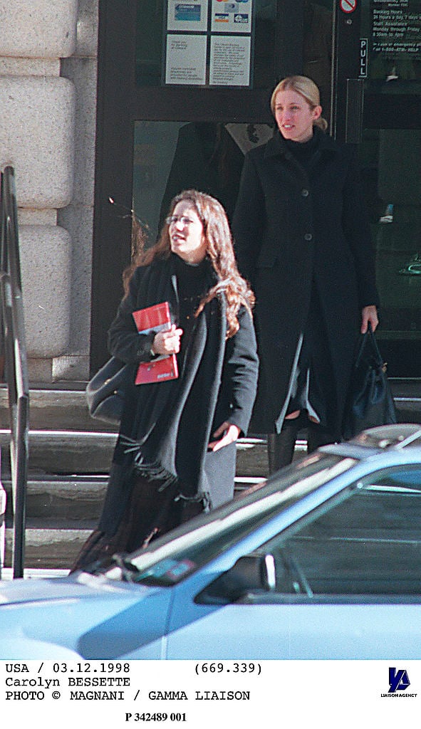 Carolyn Bessette And Sister Lauren Bessette