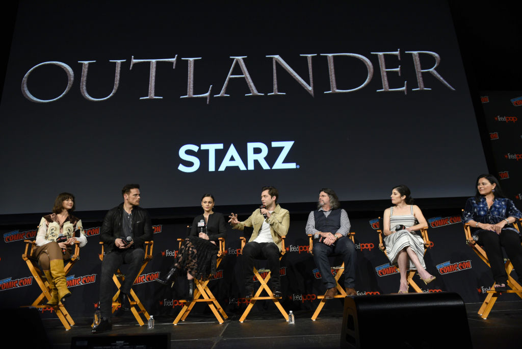 Outlander cast | Andrew Toth/Getty Images for New York Comic Con