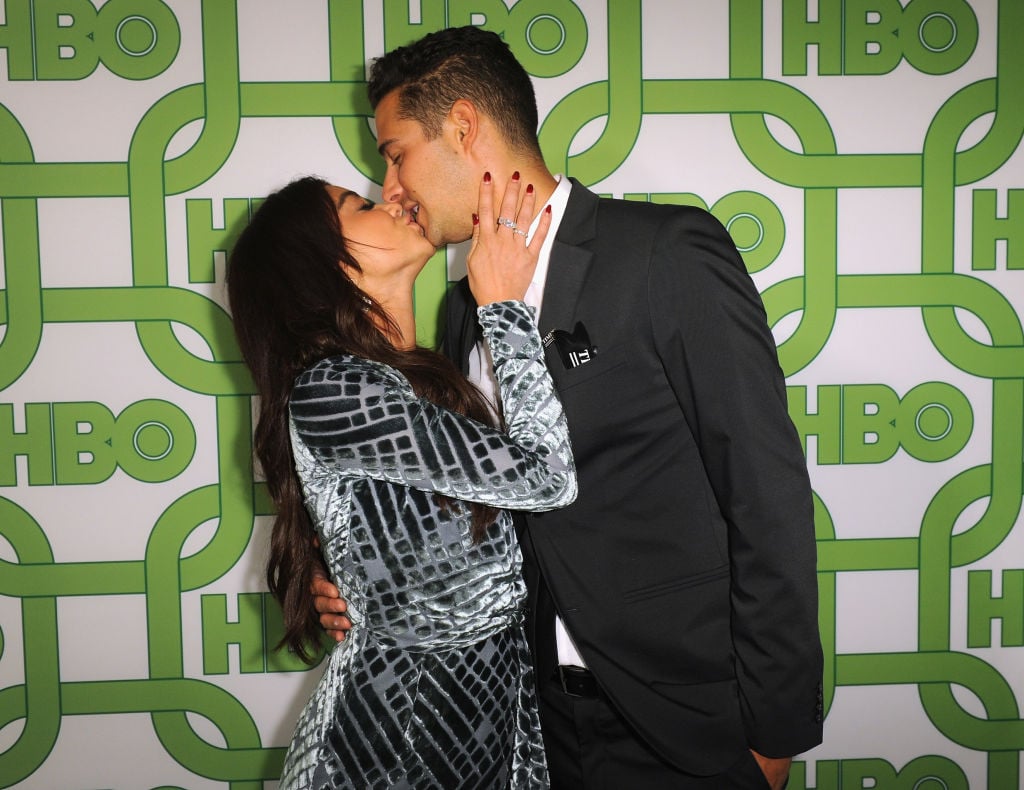 Sarah Hyland and Wells Adams | FilmMagic/FilmMagic for HBO