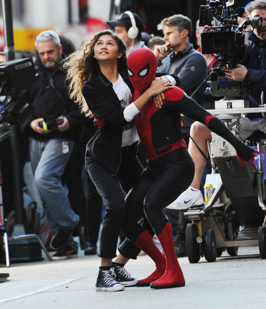 Tom Holland (R) and Zendaya