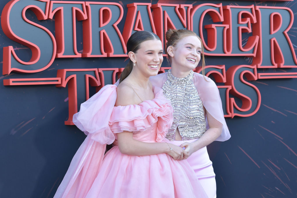 Are Strangers Things Co Stars Millie Bobby Brown Sadie Sink