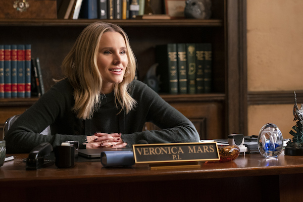 Kristen Bell as Veronica Mars