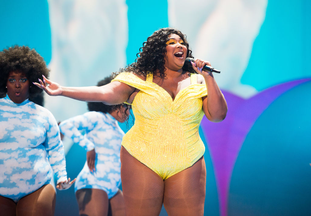 Lizzo Crowned The 1 Female Artist Of The Summer With Her Chart Topping Upbeat Hits