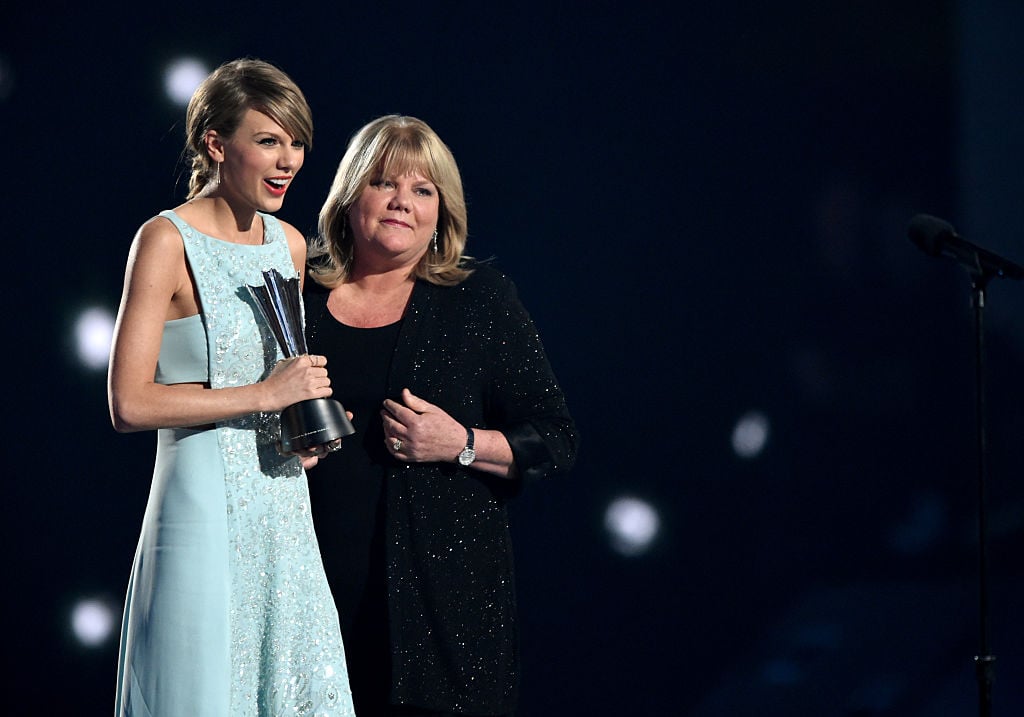 Taylor and Andrea Swift