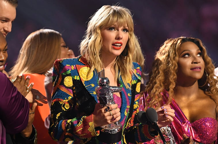 Taylor Swift was present at the VMAs