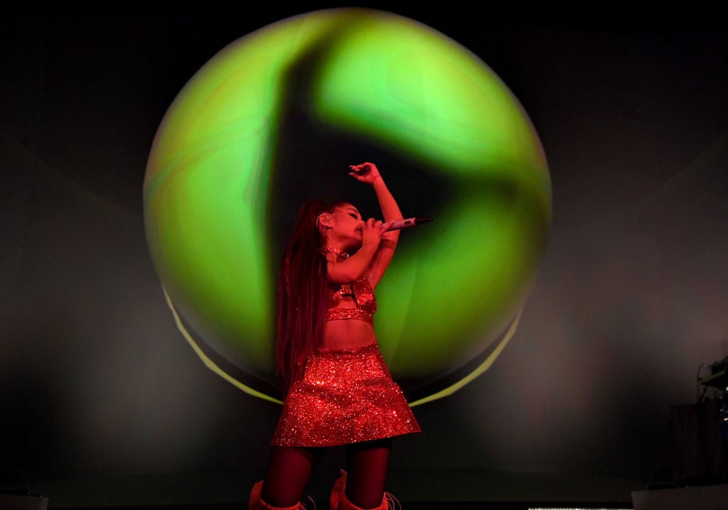 Ariana Grande fan