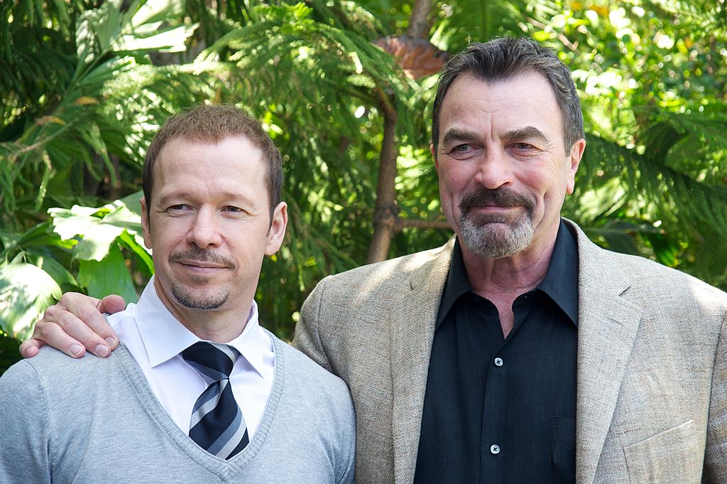 Donnie Wahlberg and Tom Selleck at the "Blue Bloods" Press Conference at the Four Seasons Hotel | Vera Anderson/WireImage